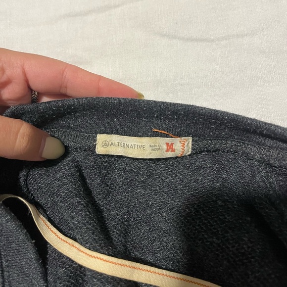 DELTA sweater - Picture 4 of 5